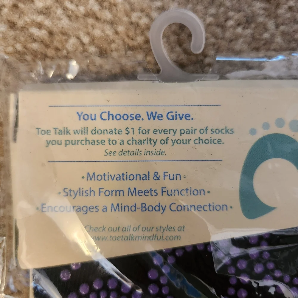 NWT‎ ToeTalk Yoga/Pilates grip socks